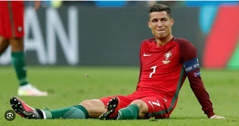 chien-tich-huyen-thoai-ronaldo-vo-dich-euro-may-lan-a1